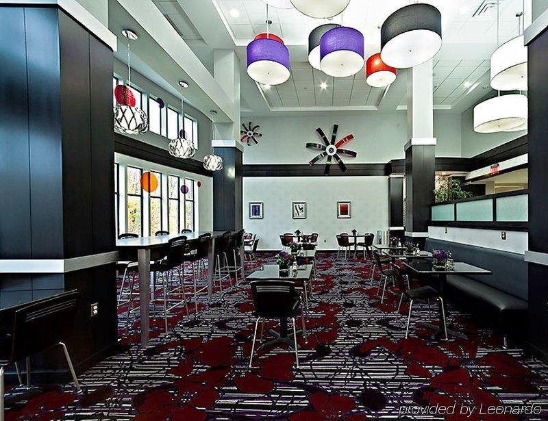 Holiday Inn Express & Suites Columbus - Polaris, An Ihg Hotel Колумбус Ресторан фото